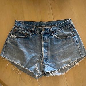 LEVI denim shorts